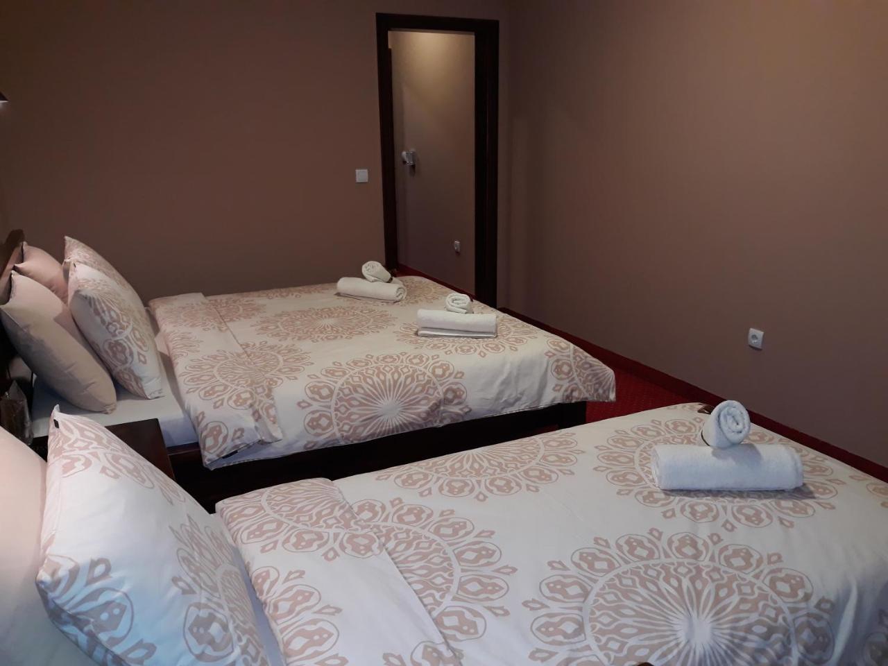 Guesthouse "Kod Cileta" Kovin Zewnętrze zdjęcie